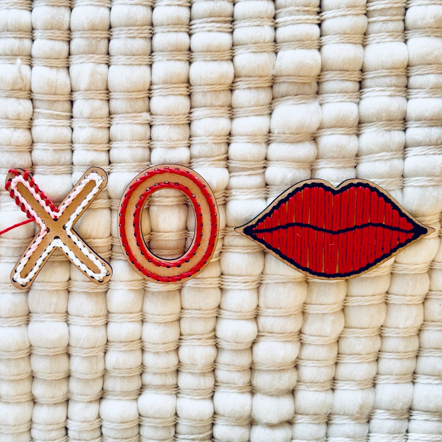 XOXO